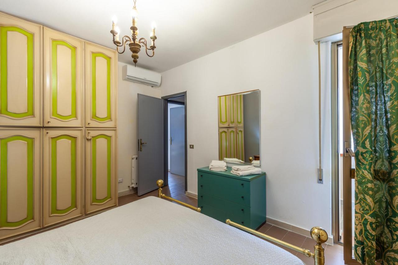 Residence Caravel 9 Lido di Camaiore Exteriör bild